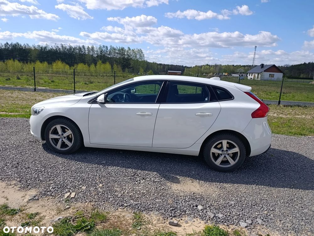 Volvo V40 D2 - 5