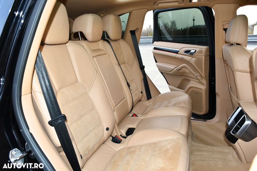 Porsche Cayenne 3.0TD TipTronic - 6