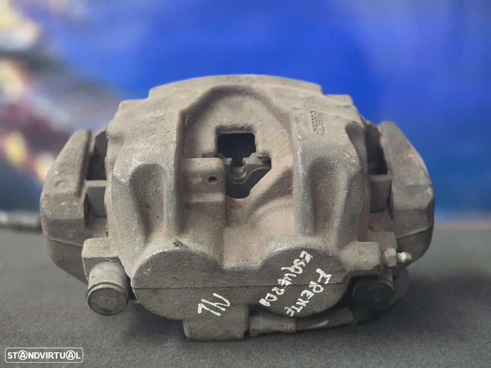 Pinça Travões frente esquerda Original Mercedes w166 ML GL GLE 2012- - 5