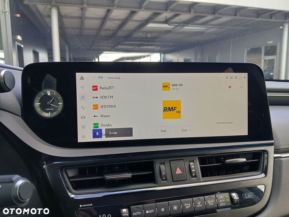 Lexus ES - 18