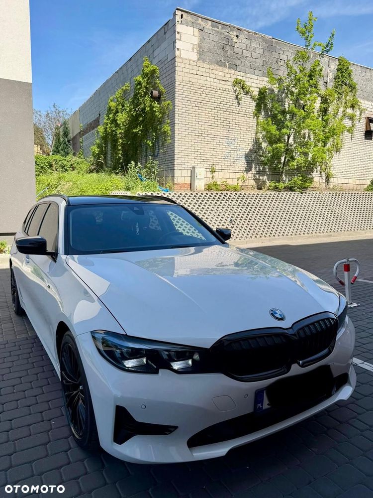 BMW Seria 3 318d M Sport Shadow - 8