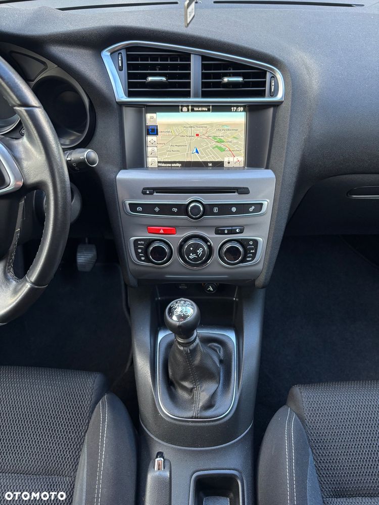 Citroën C4 PureTech 130 Stop & Start Selection - 15
