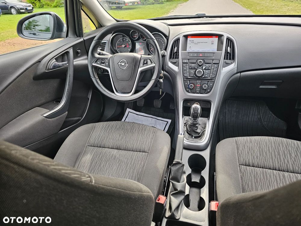 Opel Astra - 10