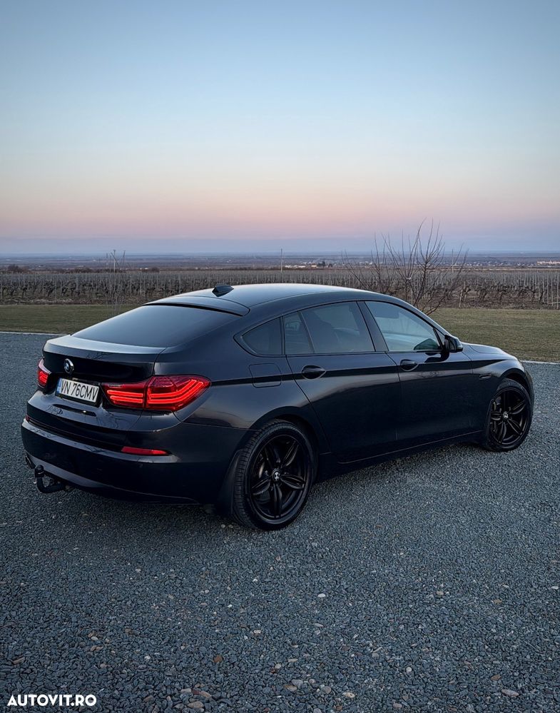 BMW Seria 5 520d Aut. Luxury Line - 12