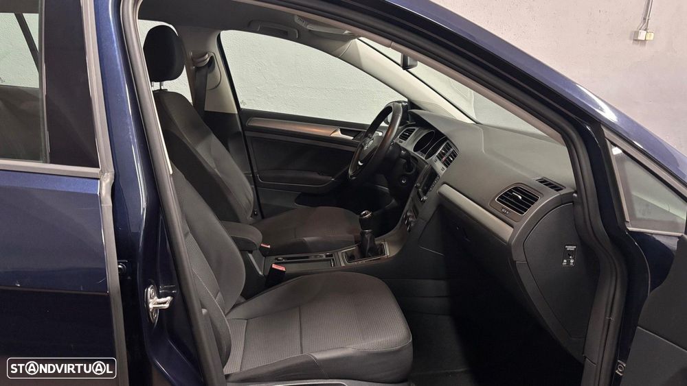 VW Golf Variant 1.6 TDi Confortline - 7