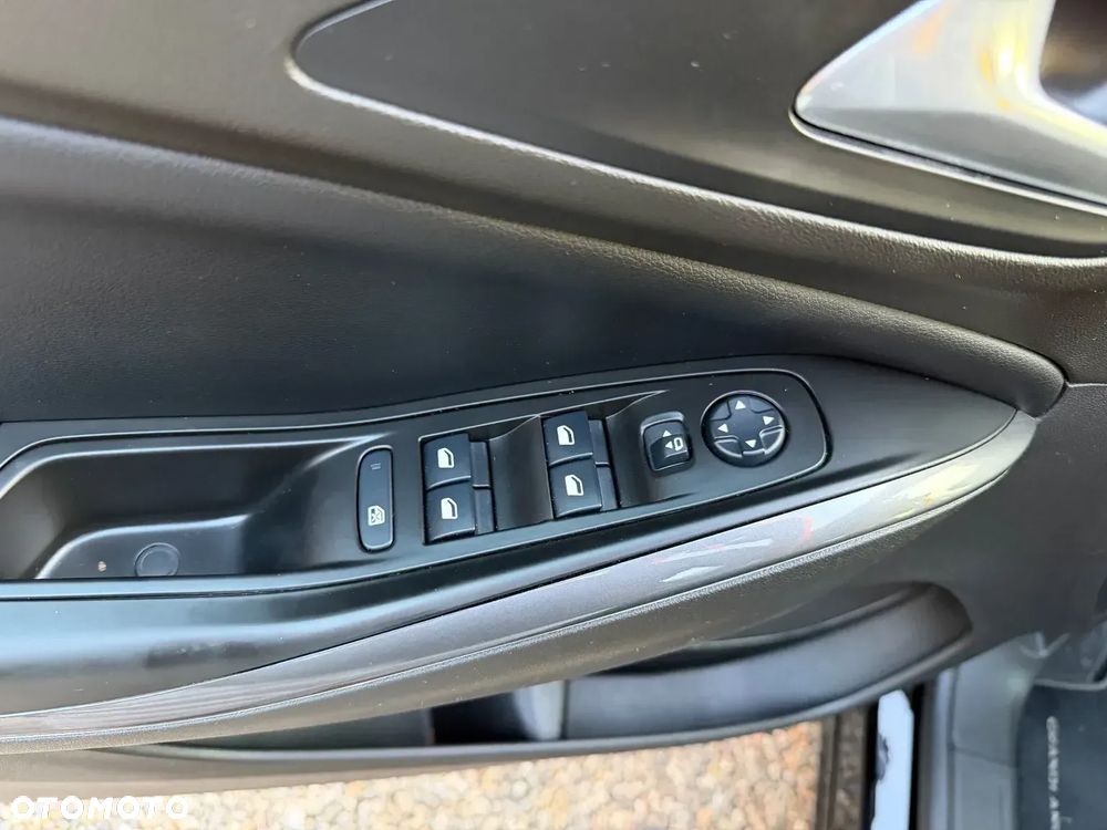 Opel Grandland X 1.6 Start/Stop Automatik INNOVATION - 27