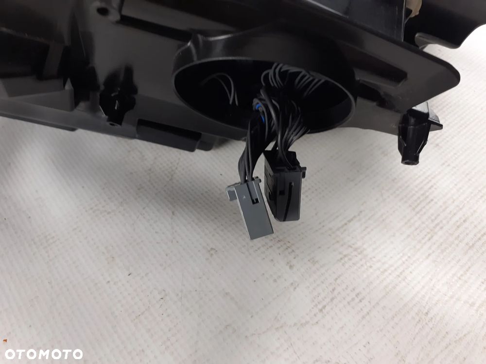 Lampa prawa Volvo S\V60 CC 17-20 Full led 32314149 - 8