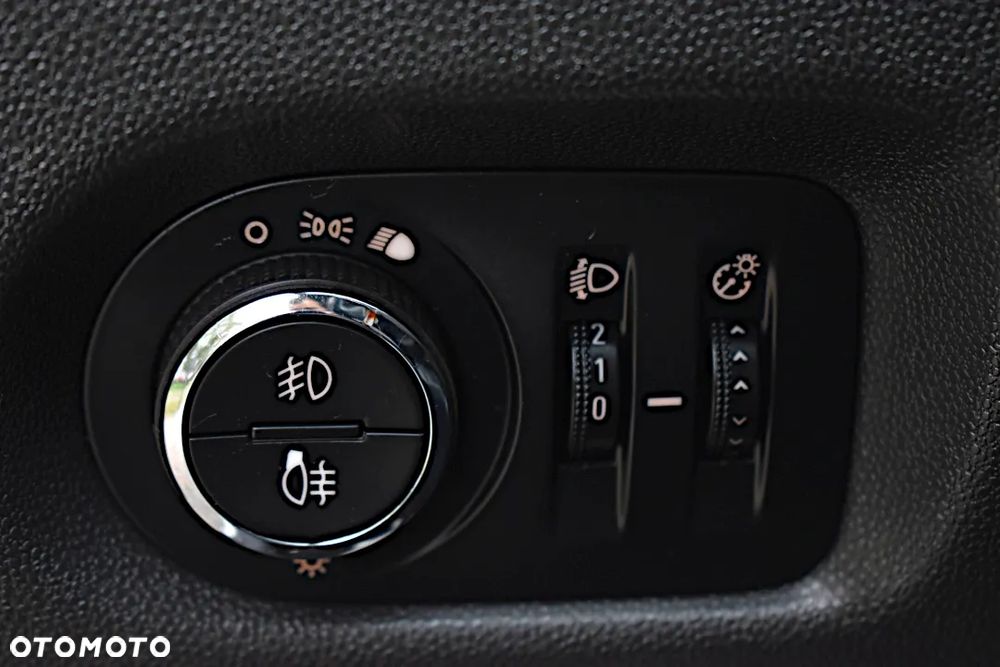 Opel Corsa 1.4 16V Edition 111 Jahre - 27