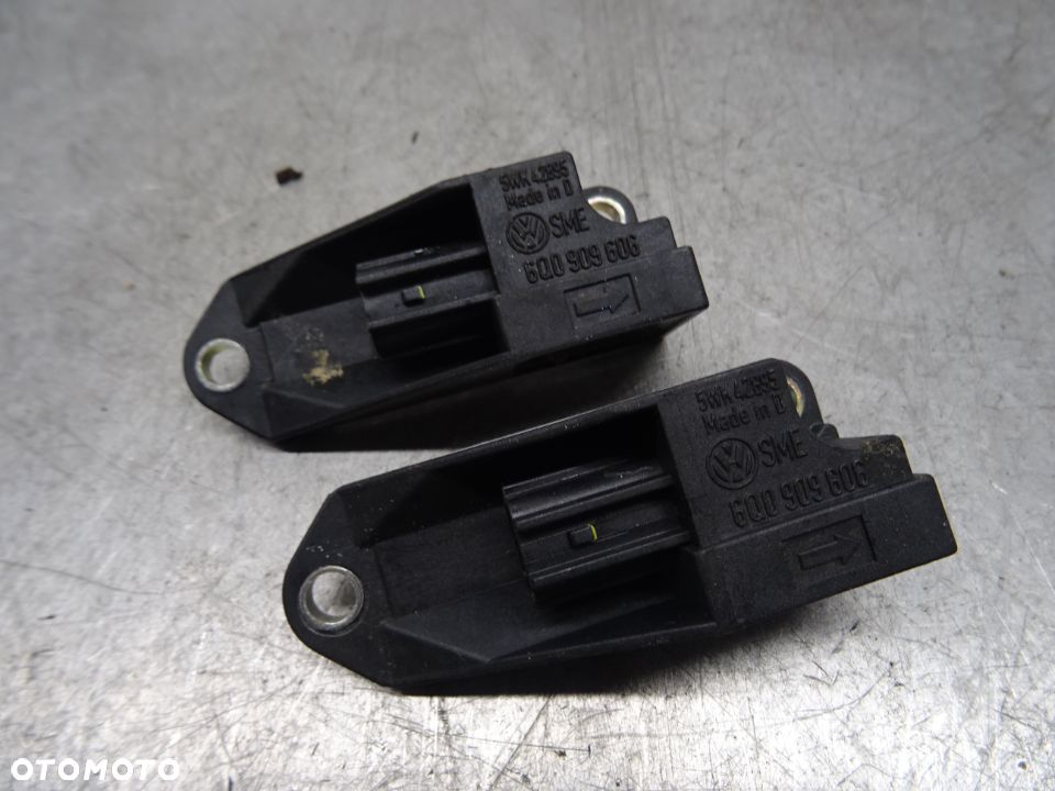 VW GOLF IV / VW SHARAN I LIFT 00-04 2.8B CZUJNIK UDERZENIA ZDERZENIA 6Q0909606 - 1