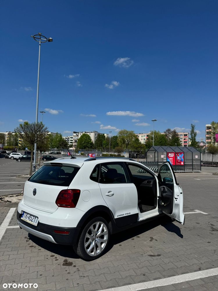Volkswagen Polo 1.2 TSI BMT Comfortline - 19
