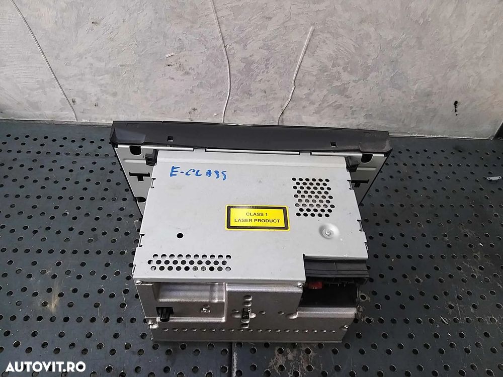 Radio cd player mercedes e class w211 a2118702889 - 2