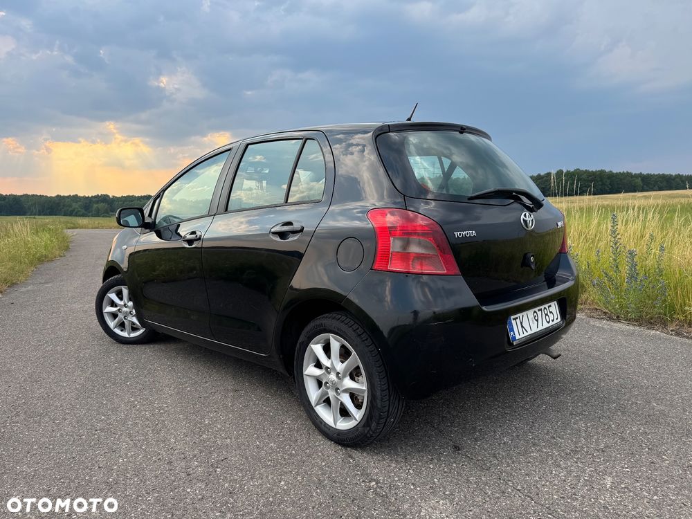 Toyota Yaris - 3