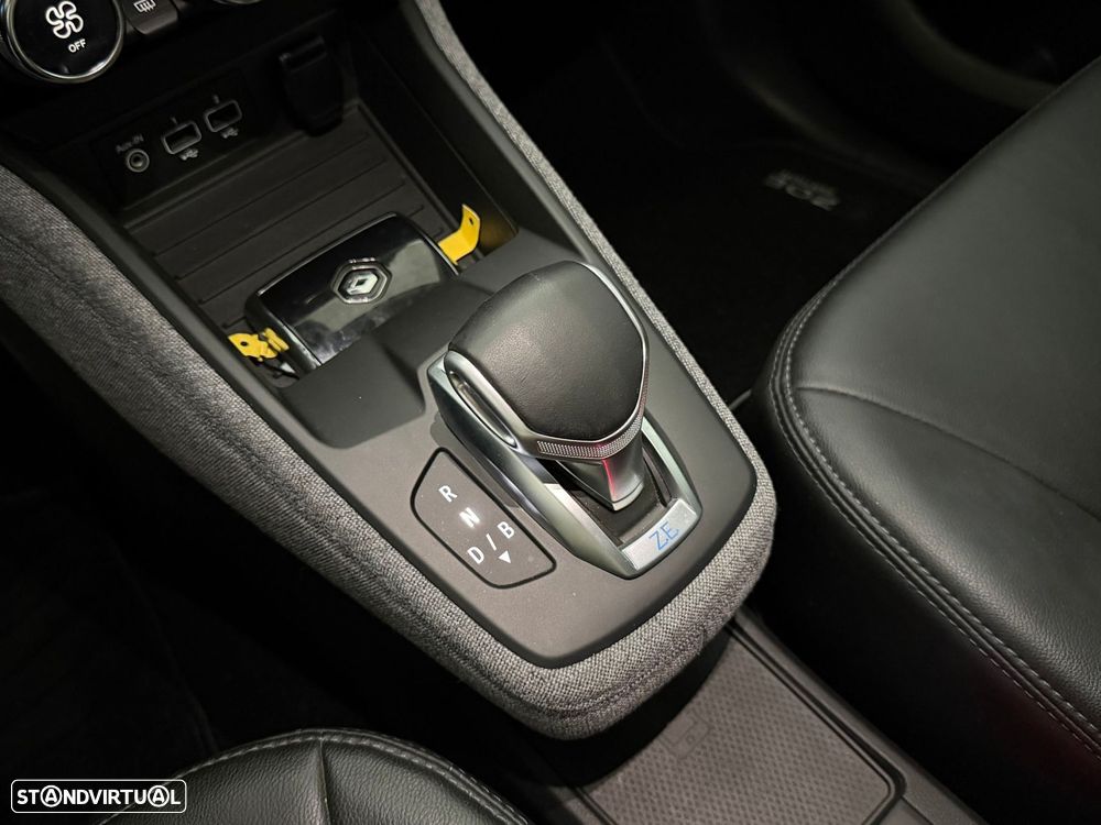 Renault Zoe - 15