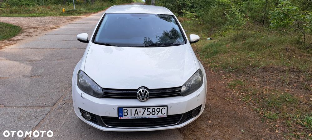 Volkswagen Golf - 8