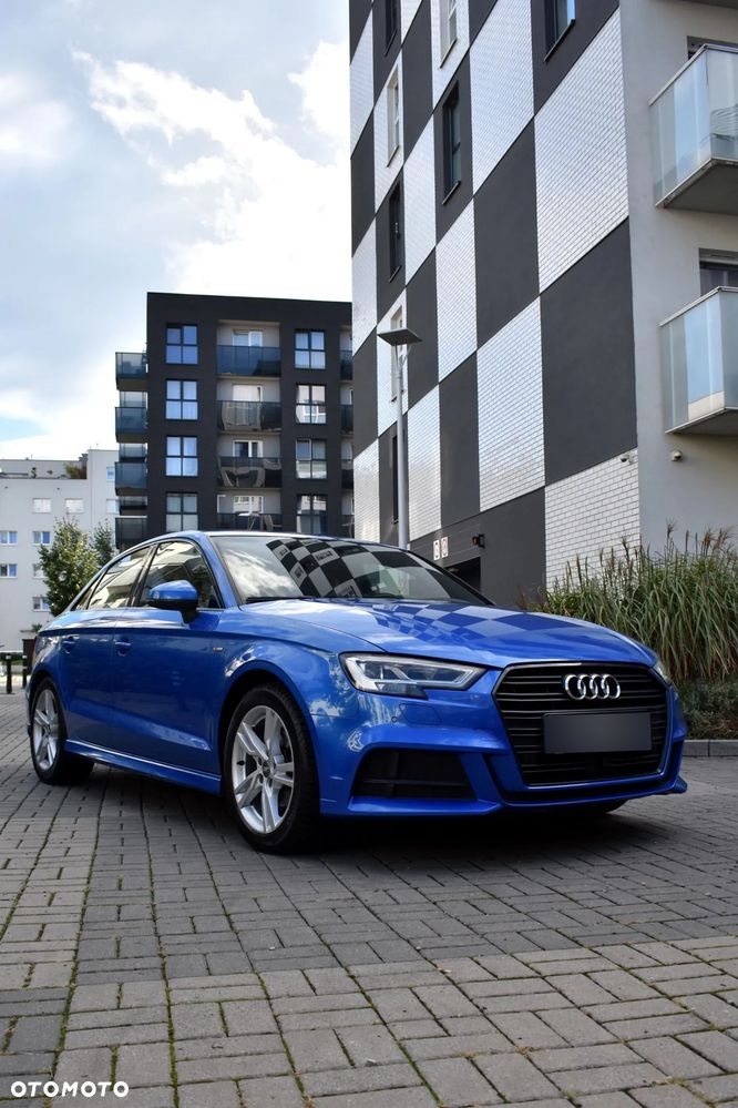 Audi A3 Limousine 1.5 TFSI Sport S tronic - 1