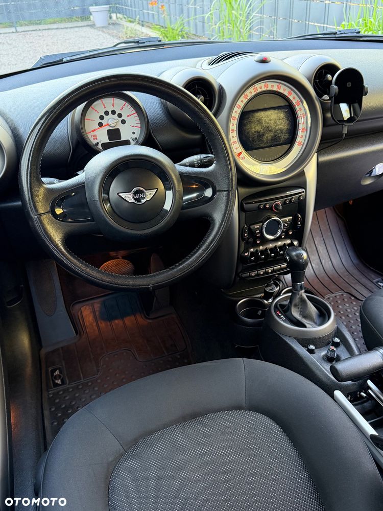 MINI Countryman Cooper D - 10