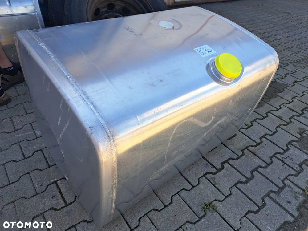 Zbiornik paliwa / Aluminium / Nowy / 460L
