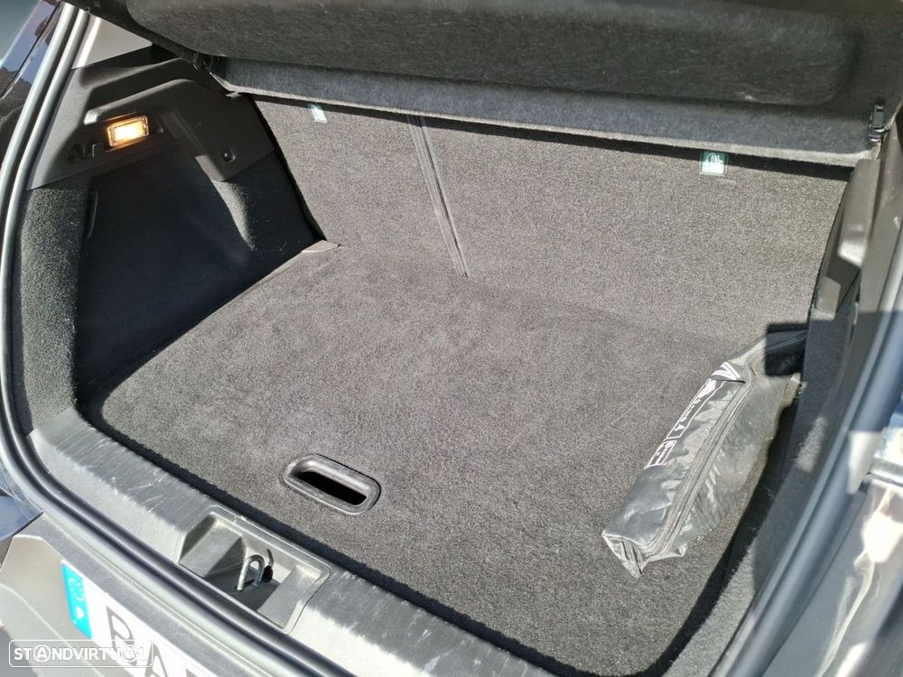 Renault Captur 1.0 TCe Techno - 24