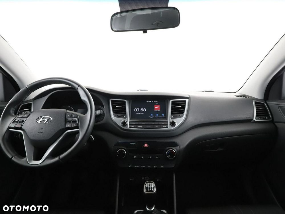 Hyundai Tucson blue 1.6 GDi 2WD Classic - 16