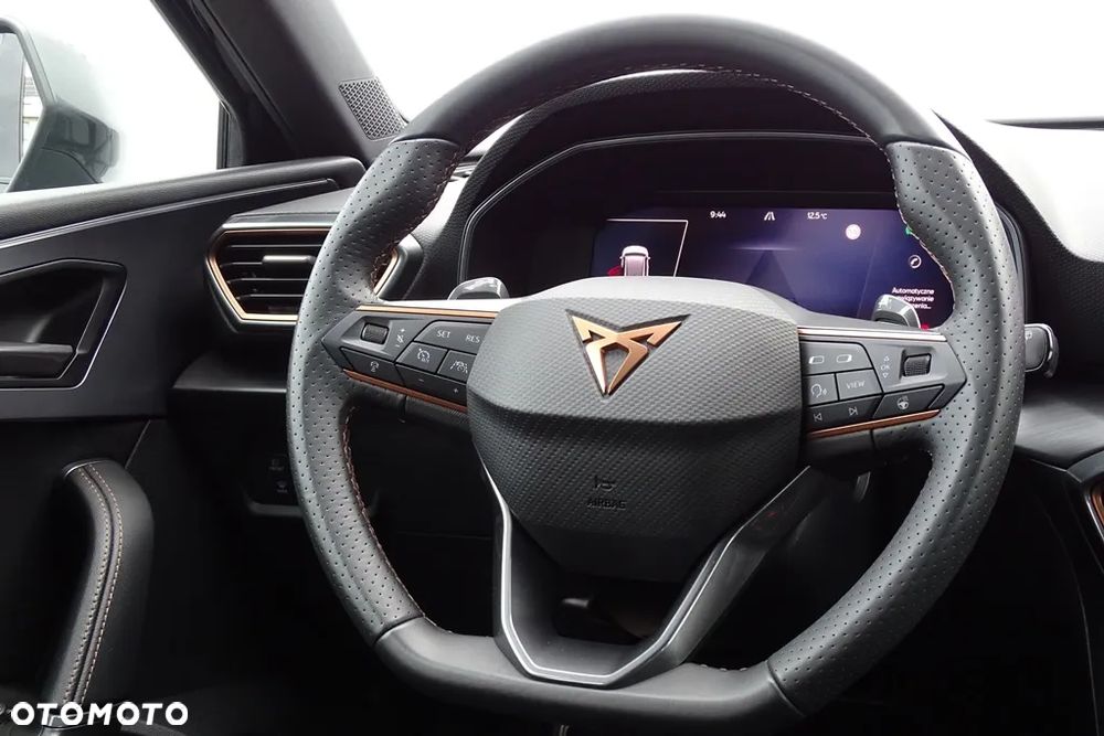 Cupra Leon Sportstourer 1.4 e-Hybrid (180 kW System) VZ CUP - 30