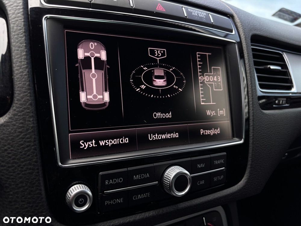 Volkswagen Touareg - 30