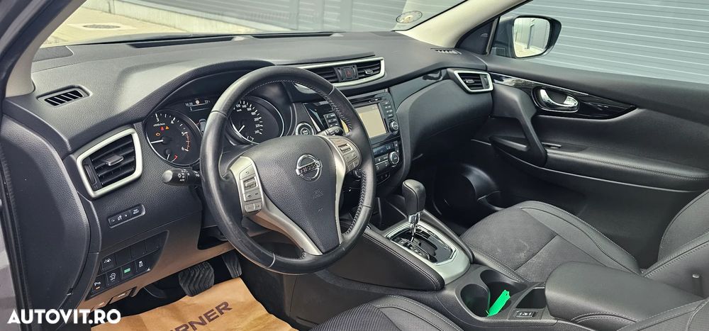 Nissan Qashqai 1.6 DCI Xtronic TEKNA - 8
