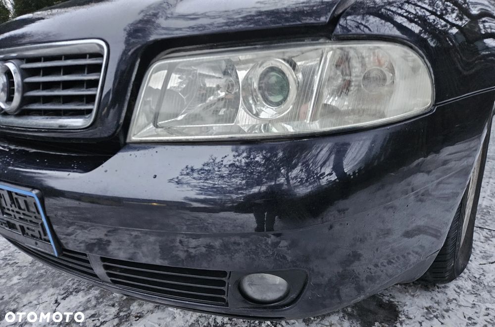 Audi A4 B5 lift zderzak przód przedni LZ5L - 2