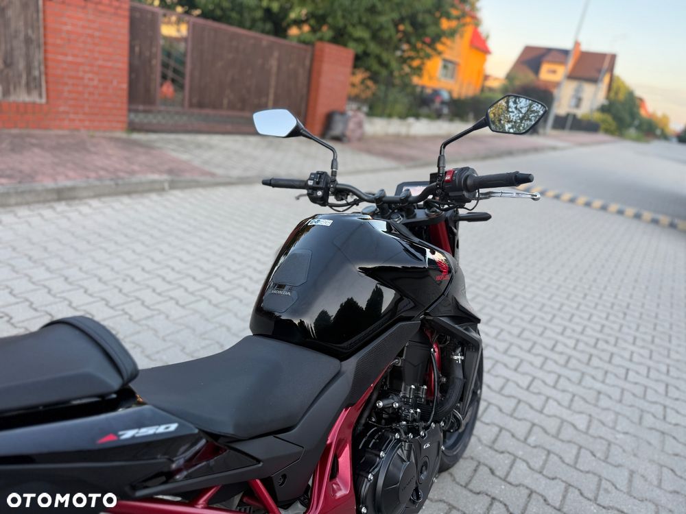 Honda Hornet - 15