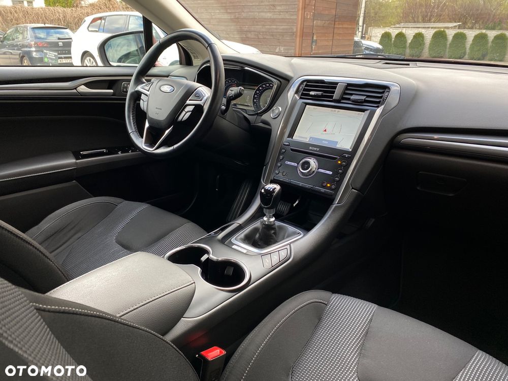 Ford Mondeo 1.5 EcoBoost Titanium - 33