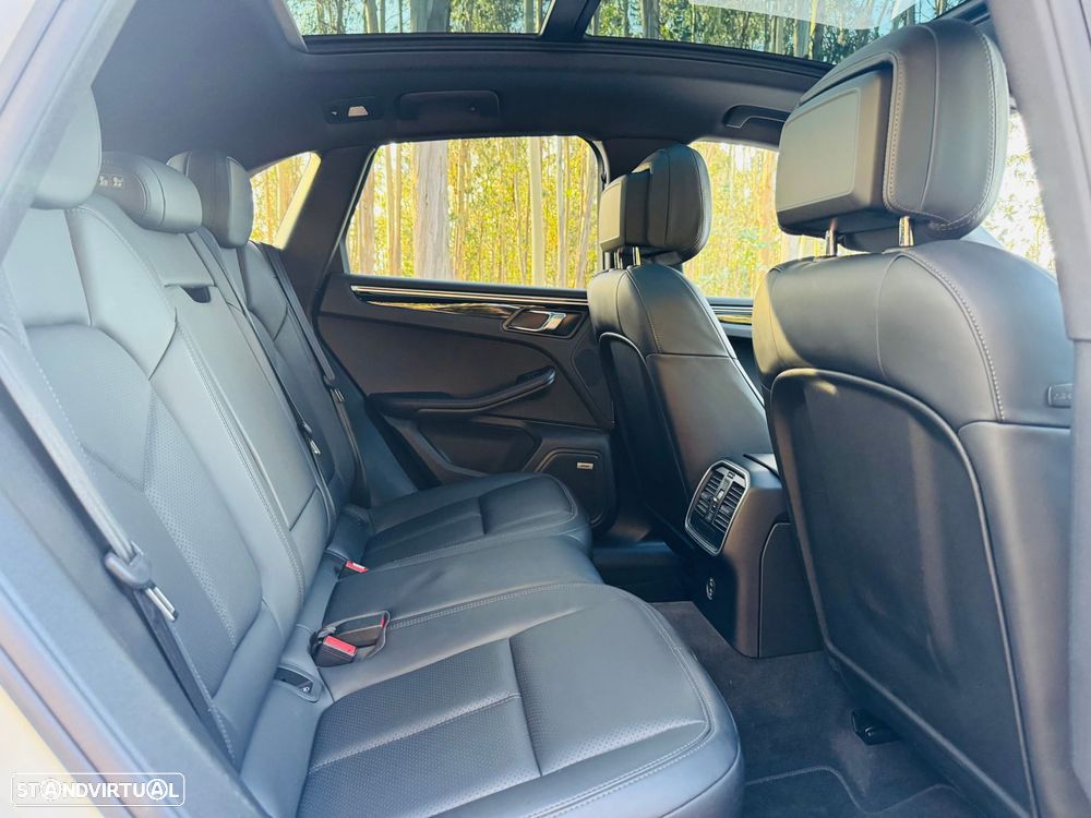 Porsche Macan S - 58