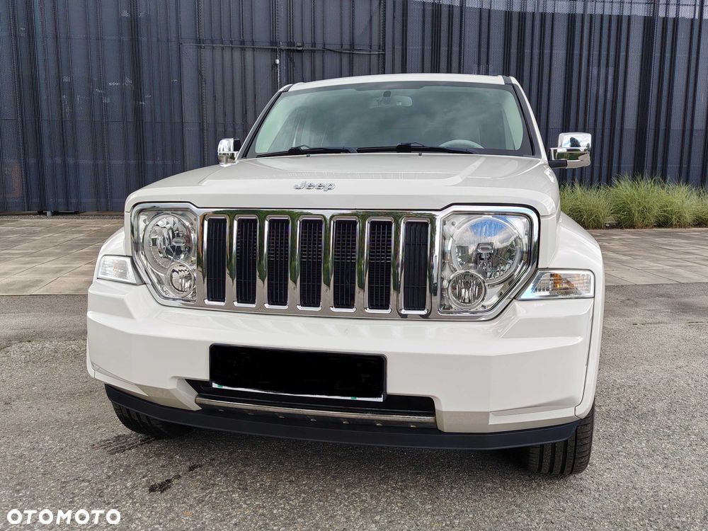 Jeep Cherokee - 3