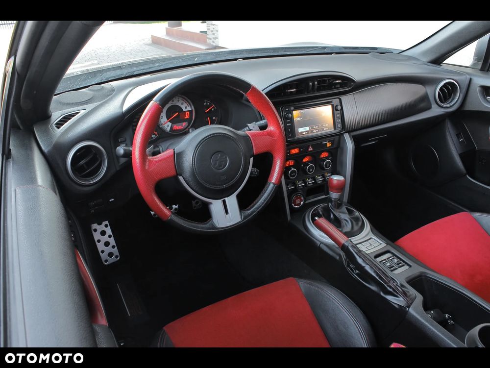 Toyota GT86 2.0 Prestige - 17