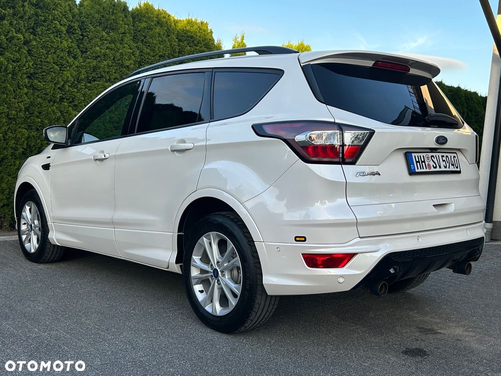 Ford Kuga 2.0 TDCi 4x4 ST-Line - 3