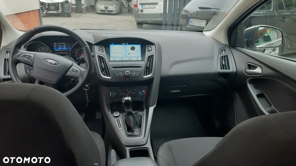 Ford Focus 1.6 Gold X - 5