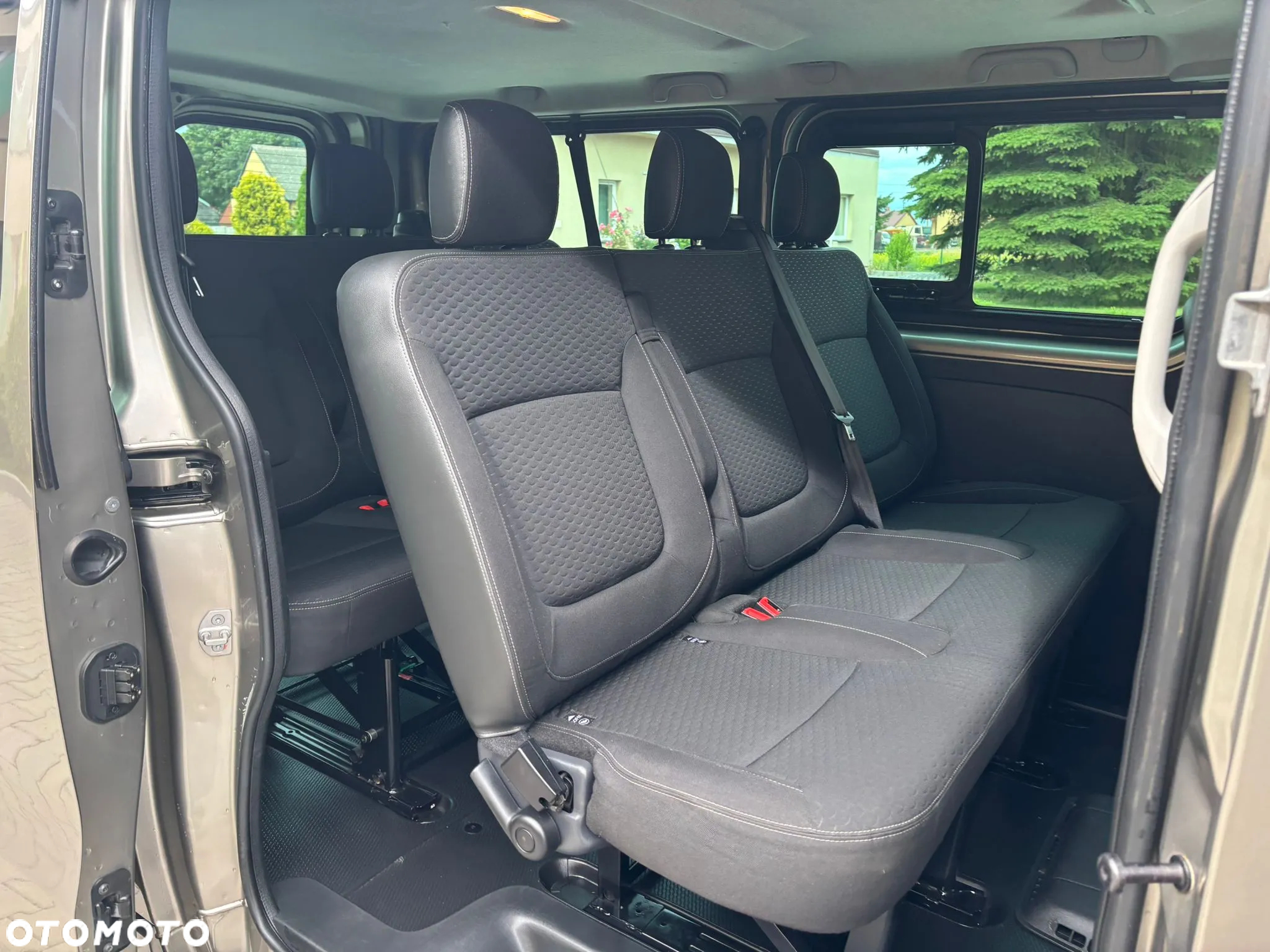 Opel Vivaro 1.6 D (CDTI) L2H1 - 14