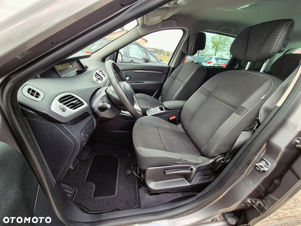 Renault Scenic TCe 130 Dynamique - 20
