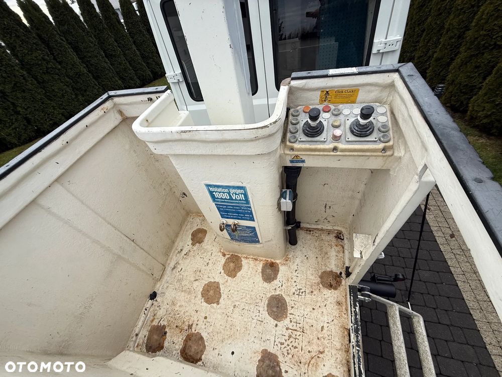 Mercedes-Benz VARIO 815D 17 M - 8