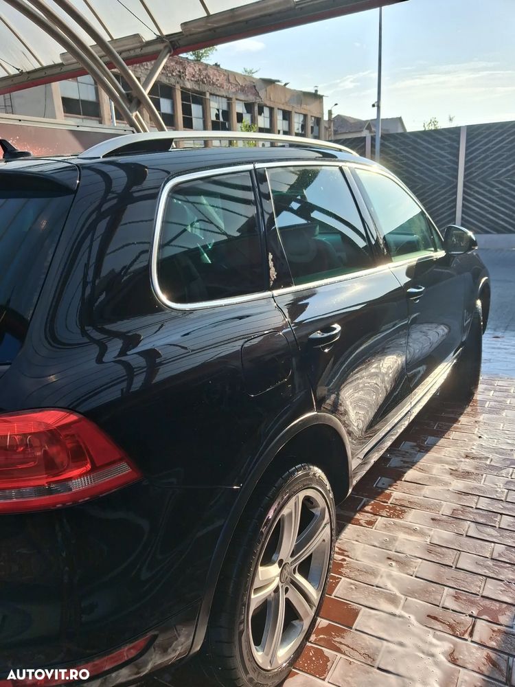 Volkswagen Touareg - 14