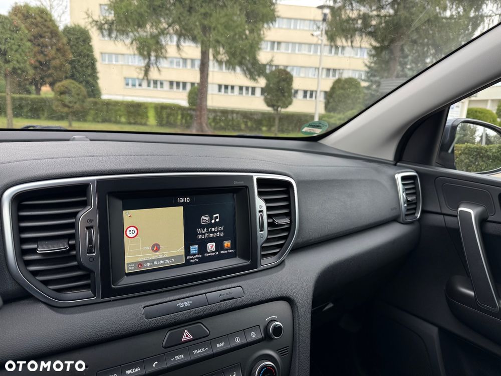Kia Sportage 1.6 GDI 2WD Dream-Team Edition - 27