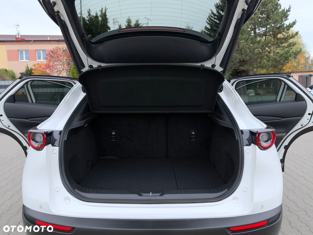 Mazda CX-30 2.0 mHEV Hikari 2WD - 35