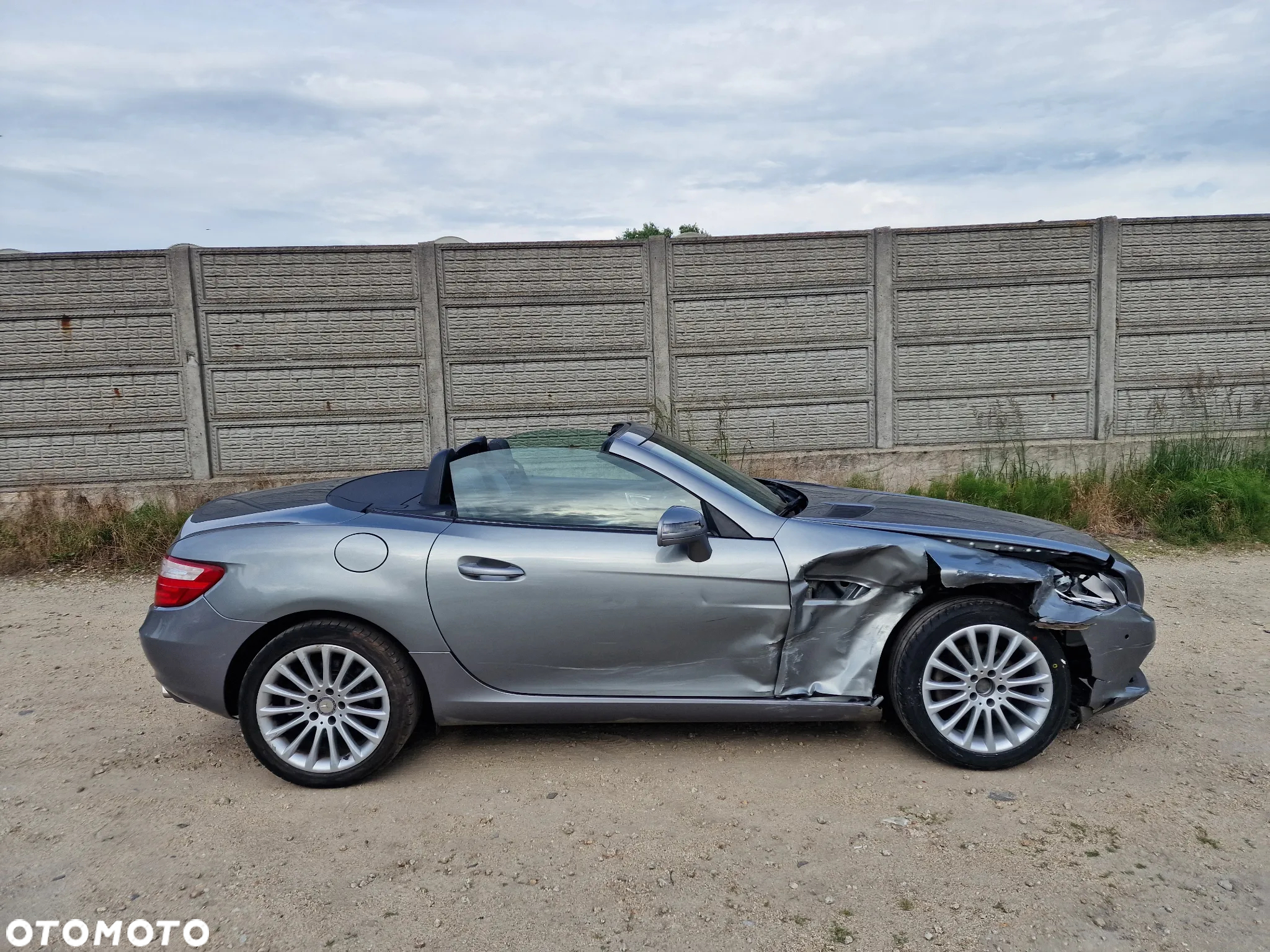 Mercedes-Benz SLK 200 (BlueEFFICIENCY) - 3