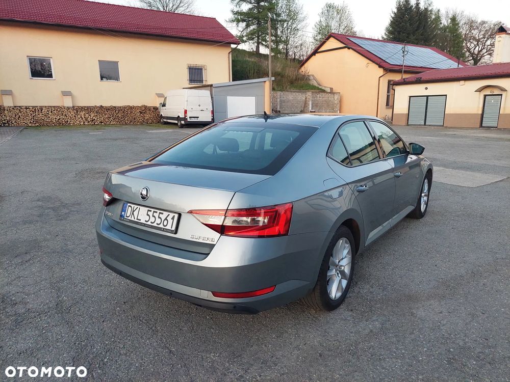 Skoda Superb 1.6 TDI Active - 16
