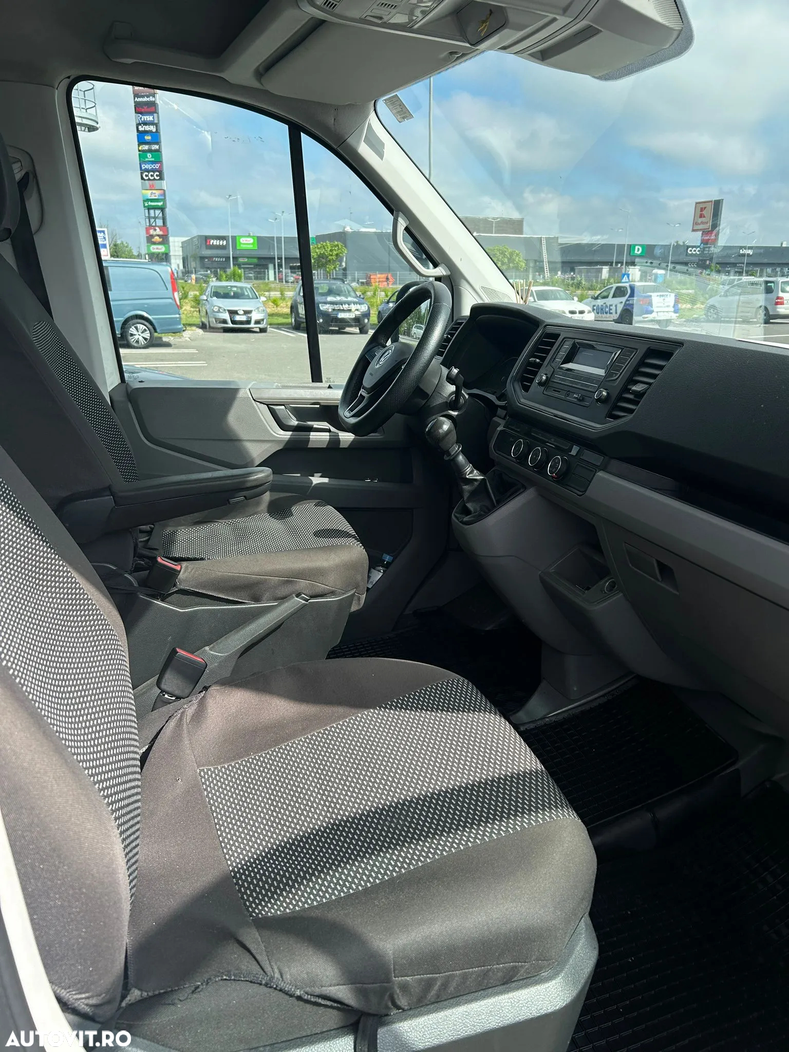 Volkswagen Crafter - 10