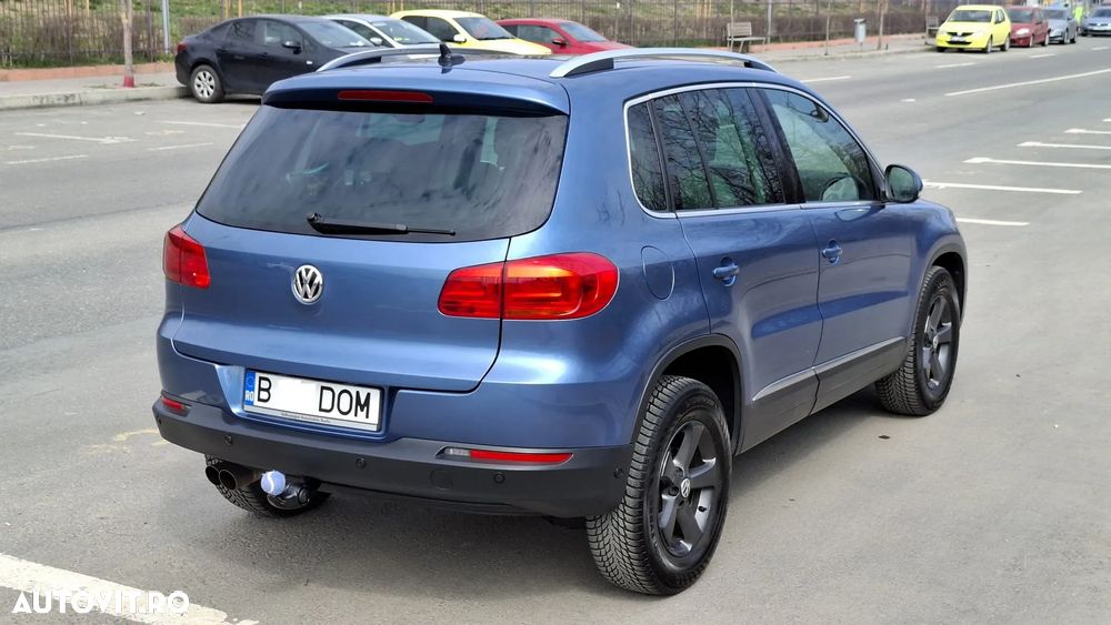Volkswagen Tiguan 2.0 TDI DPF 4Motion BlueMotion Technology Sport & Style - 9