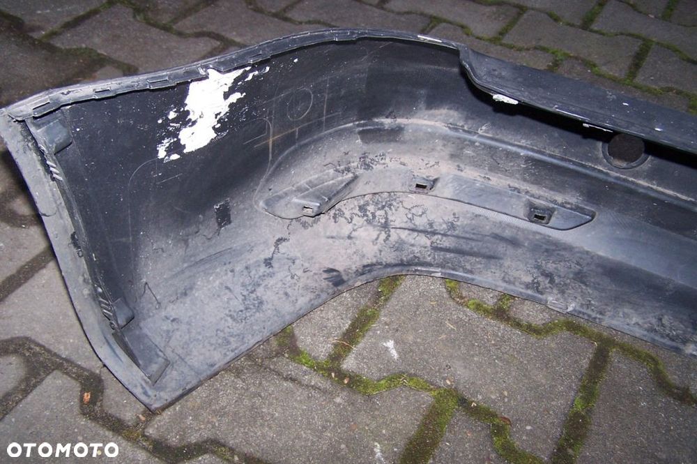 VW Caddy IV zderzak tylny 2K5807421F - 5
