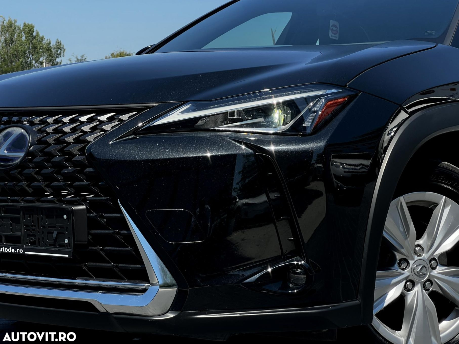 Lexus UX - 22