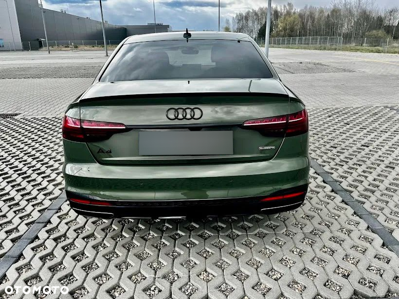 Audi A4 - 4