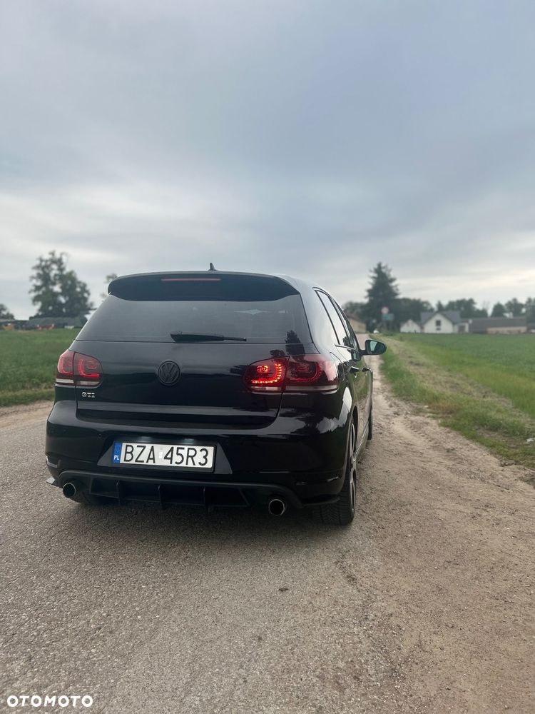 Volkswagen Golf 2.0 GTI DSG - 7