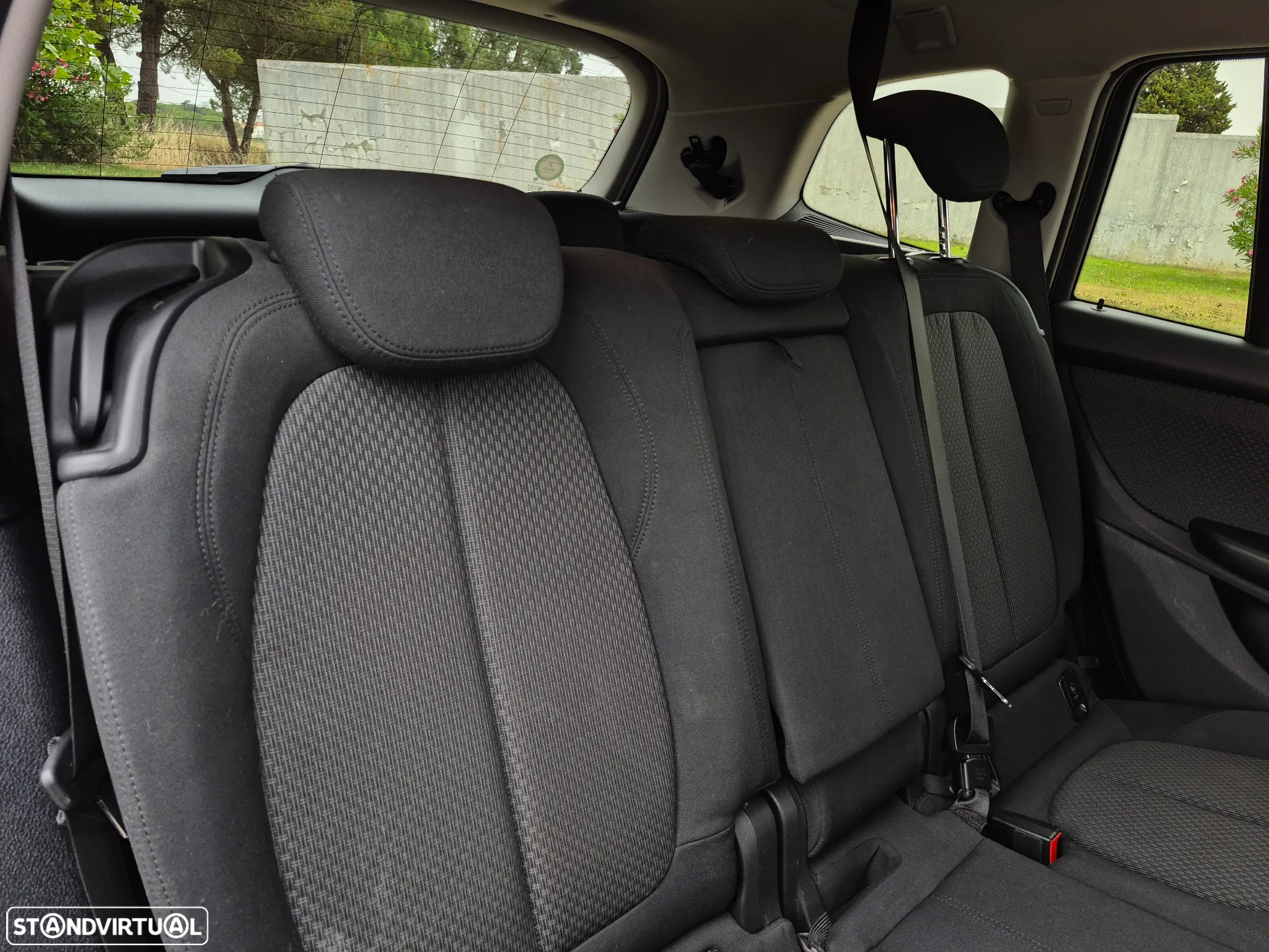 BMW 216 Gran Tourer i 7L Advantage - 24