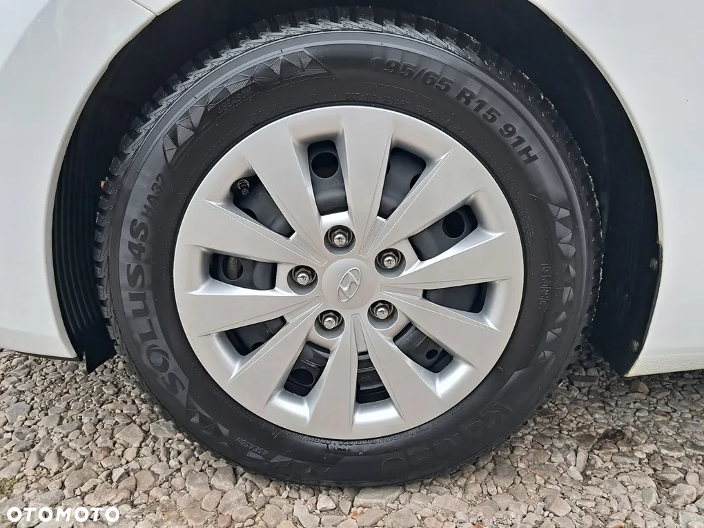 Hyundai i30 1.4 Passion - 34
